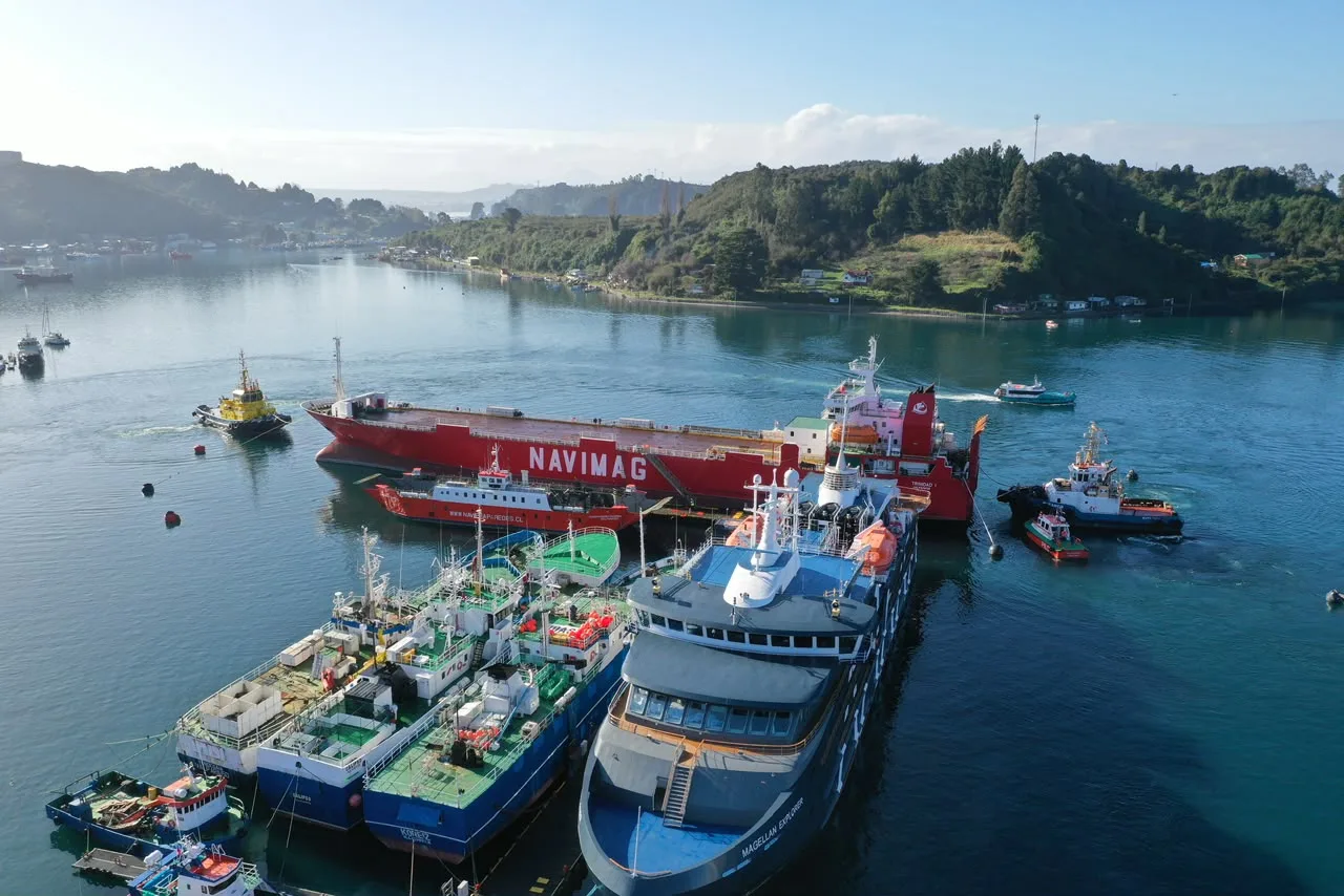 Actividad portuaria en Puerto Montt